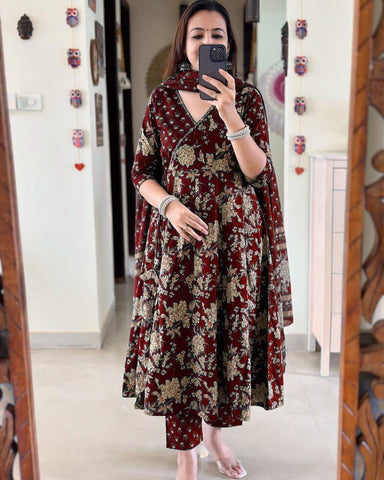 Anarkali Kurta Set With Angrakha Style For Women( Purple )