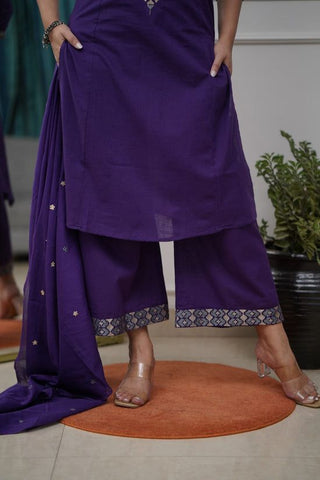 Kurta A-Line kurta set with Cotton Plazzo & Malmal Dupatta with  embroidery work