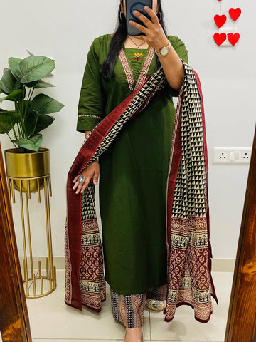 Graceful Olive Green Kurta Set with Printed Dupatta & Ethnic Pants
