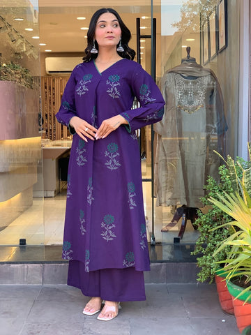 Elegant Plum Kurta Set with Floral Motifs