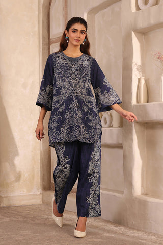 Navy Blue Printed Kurta & Pant Set
