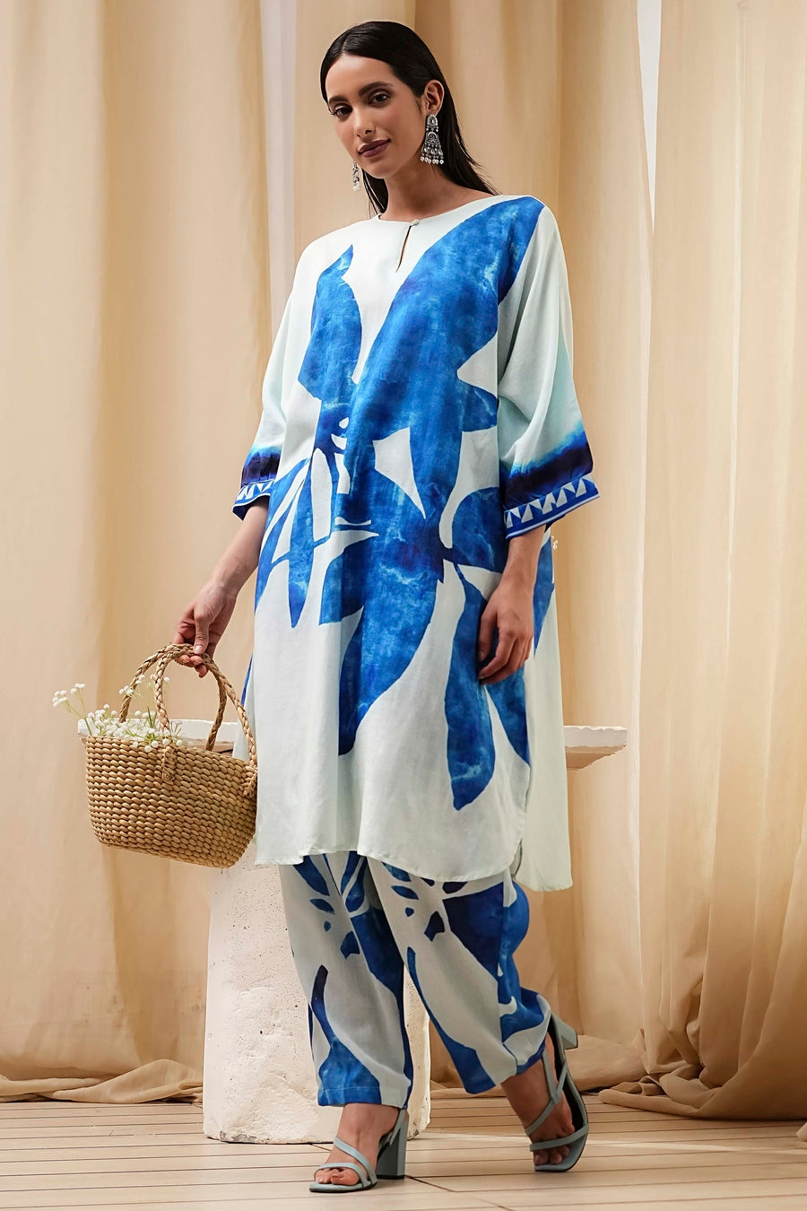 Blue Abstract Printed Kurta Set