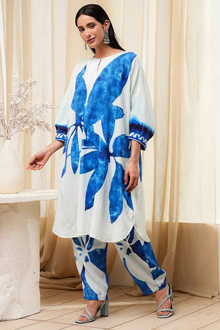 Blue Abstract Printed Kurta Set